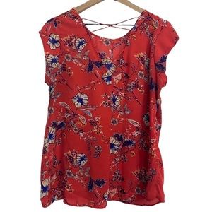 DR2 Size Medium Coral Floral Cut Out Short Sleeve Top